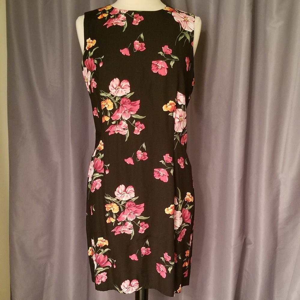👗Emma James Sleeveless Dress👗